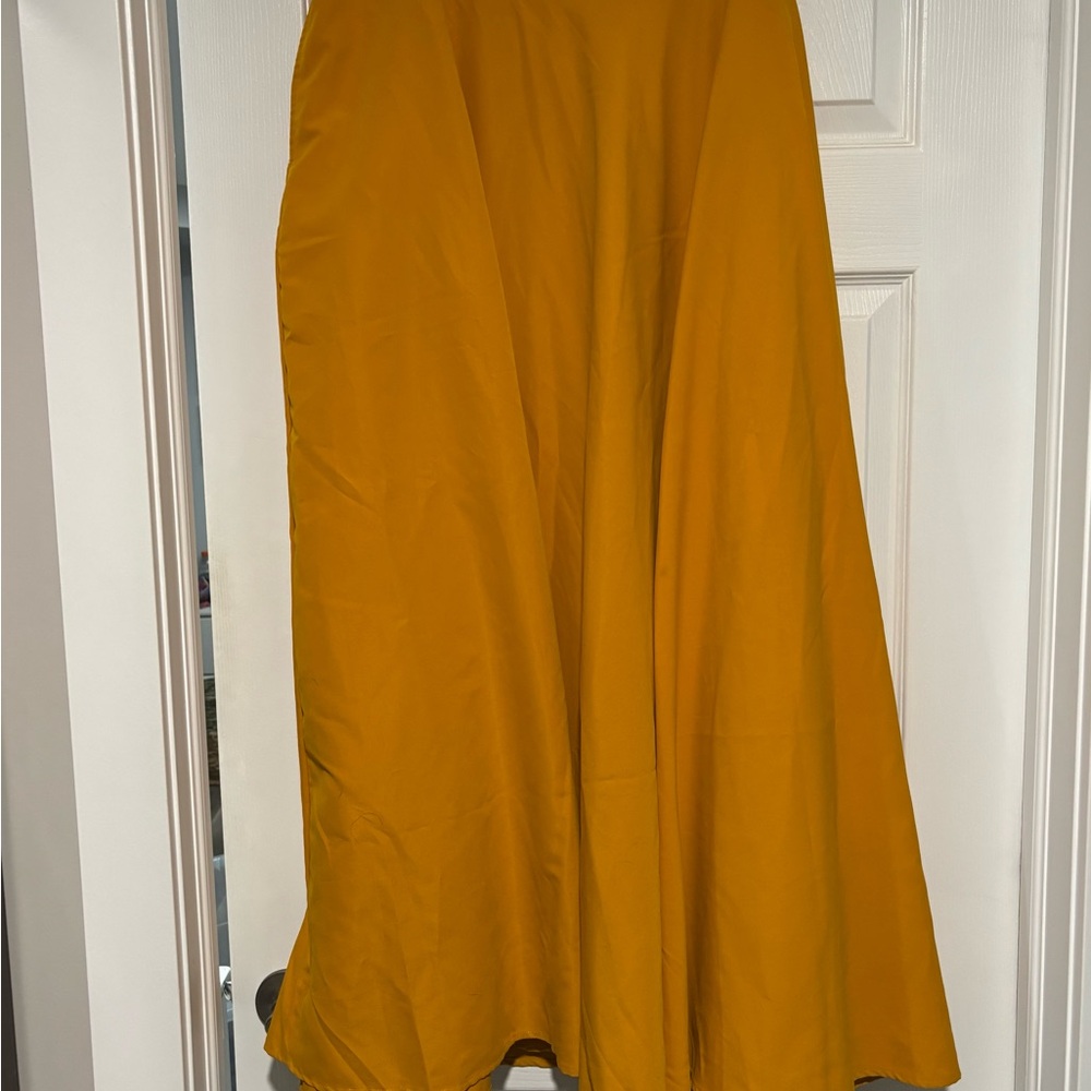 SHEIN yellow maxi skirt with pockets